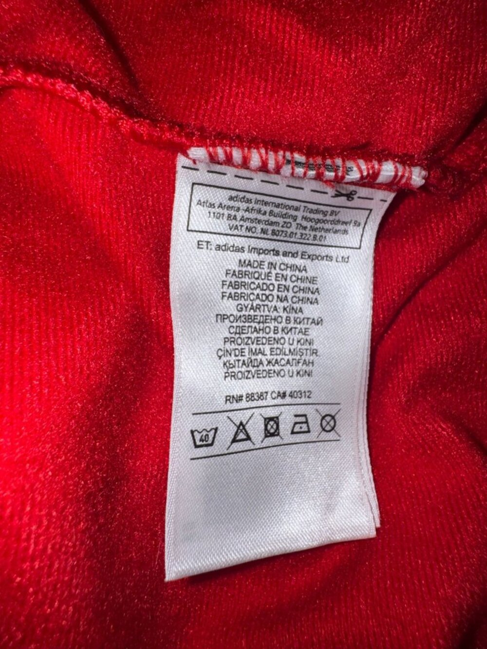 Adidas FC Bayern Munich Red Full Zip Track Jacket Womens Size L - Picture 3 of 7